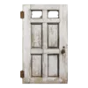 Окрашенная деревянная дверь